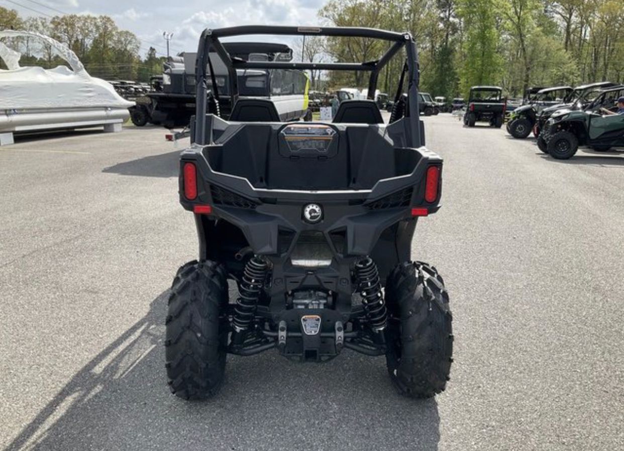 2025 Can-Am Maverick Trail - Image 5