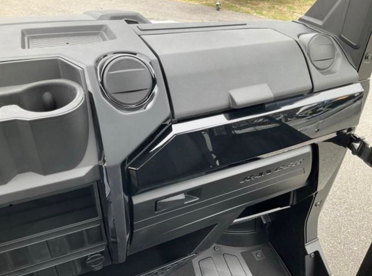 2024 Polaris Ranger XD 1500 - Image 13