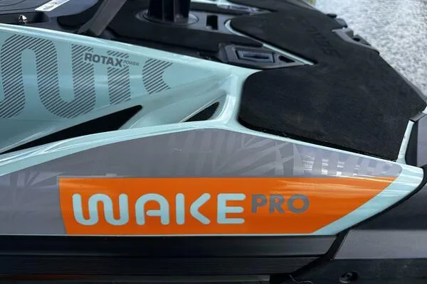 2022 Sea-Doo Wake Pro 230 - Image 3
