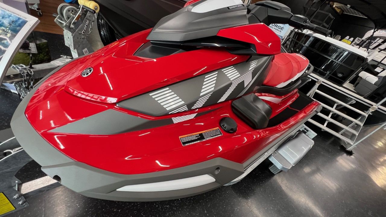 2023 Yamaha VX Deluxe - Image 10