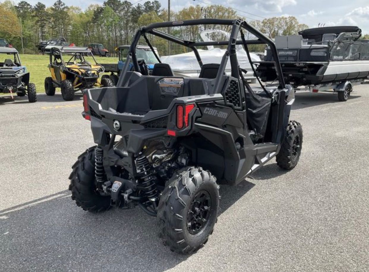 2025 Can-Am Maverick Trail - Image 8
