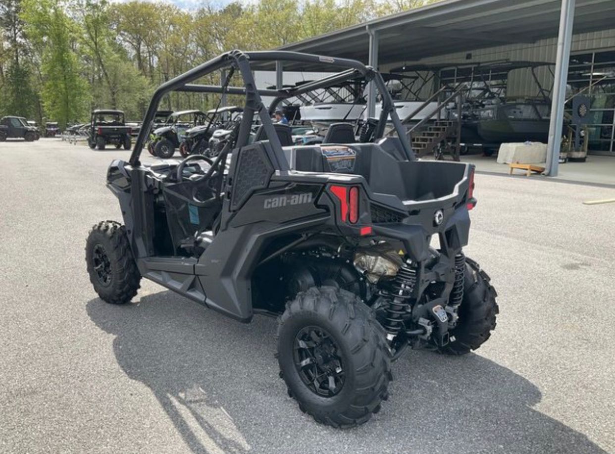 2025 Can-Am Maverick Trail - Image 7