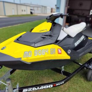 Kup Seadoo Spark 2014 Online – Pojazd wodny 3-OS z IBR i przyczepą