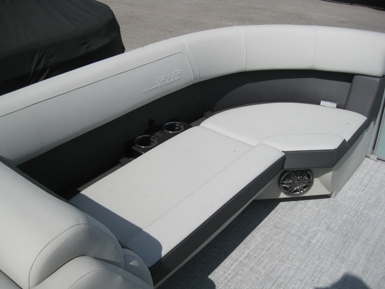 2024 Harris Cruiser 230 SL Ponton - Image 8
