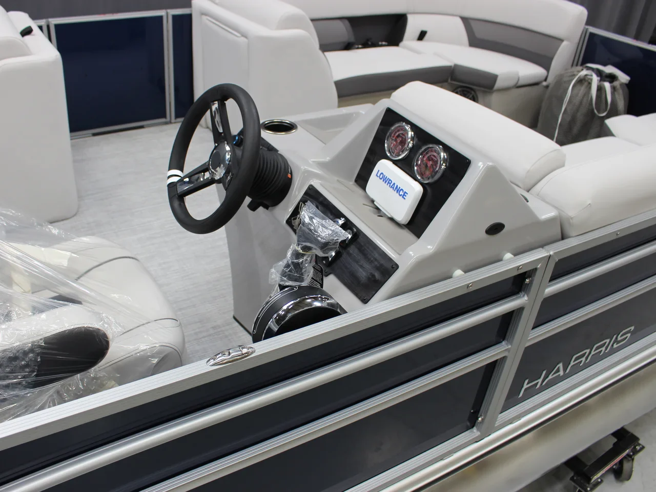 2023 Harris Cruiser 230 SL - Image 5