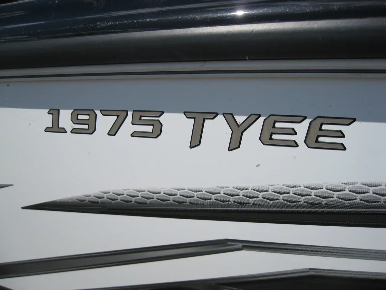 2022 Lund 1975 Tyee Sport - Image 4
