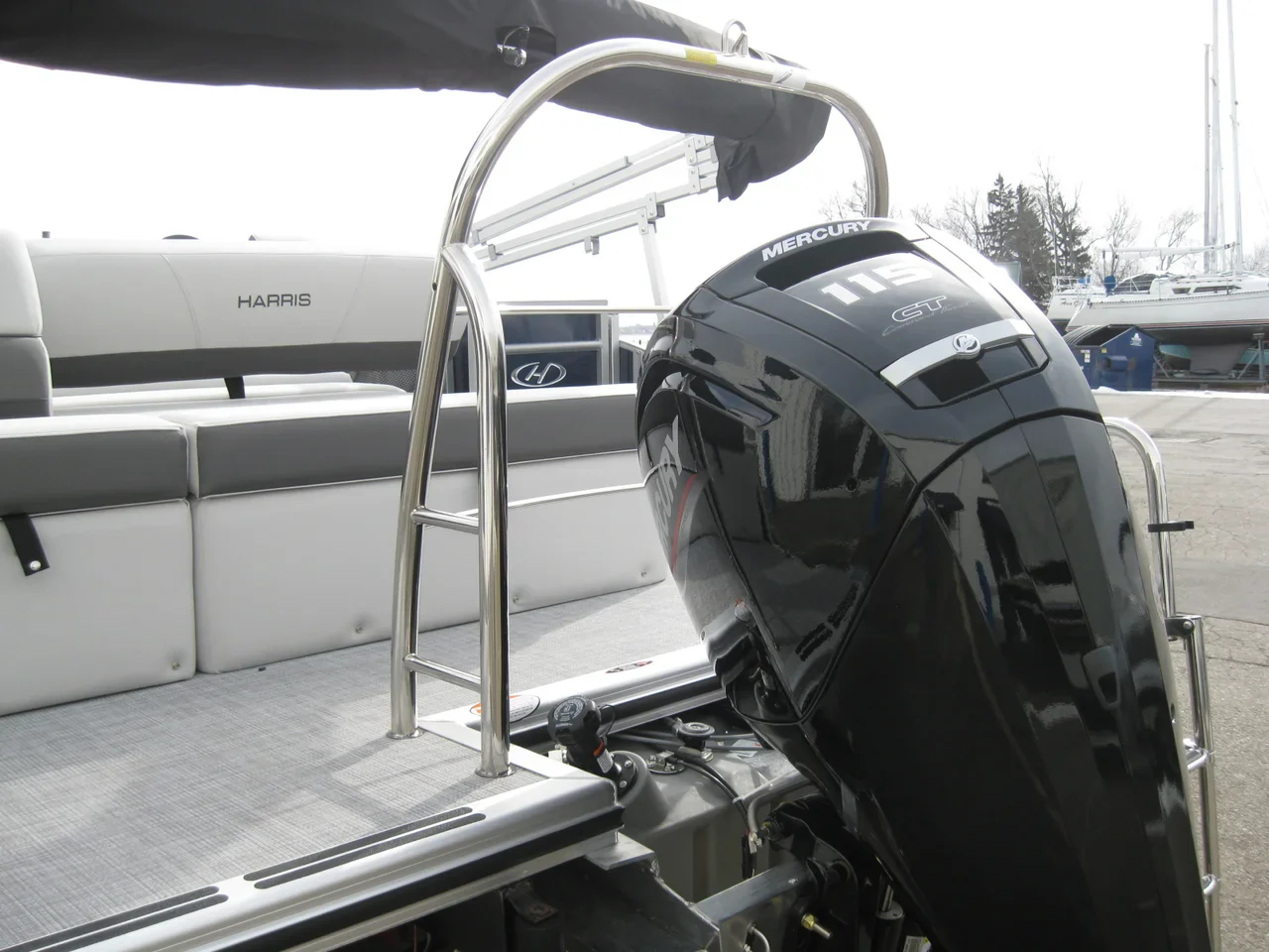 2023 Harris Cruiser 230 SL - Image 10
